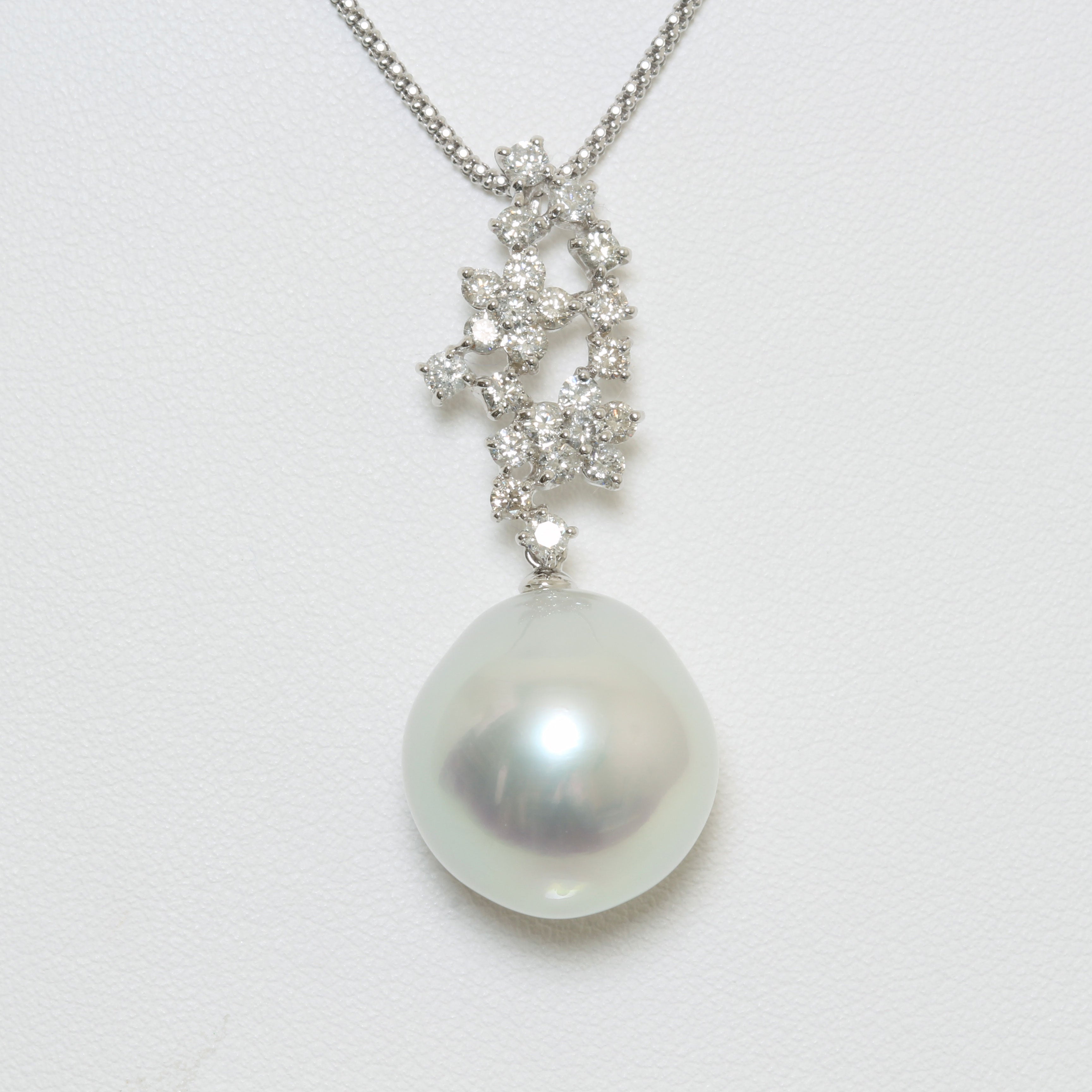 K18WG 白蝶 ペンダント 16.9mm – eikopearl